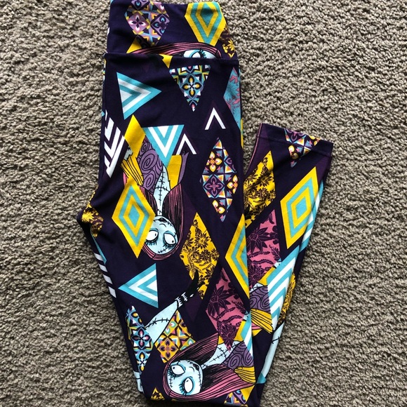 LuLaRoe Pants - LulaRoe Disney Nightmare Before Christmas Leggings